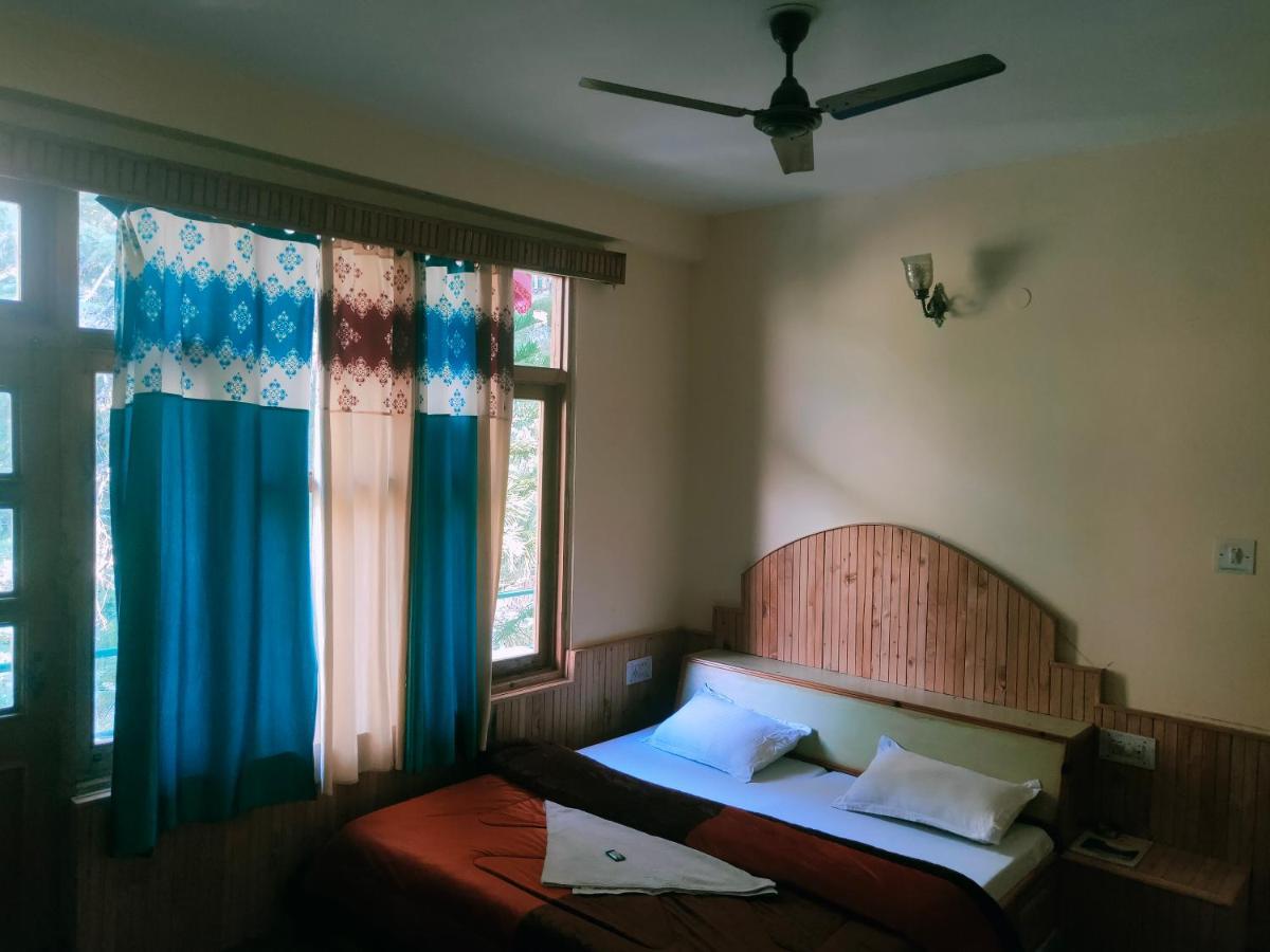Hotel Deep Forest Kasol Exteriér fotografie