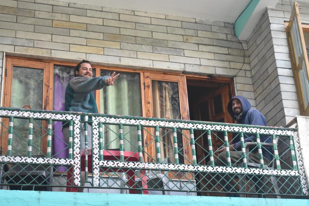 Hotel Deep Forest Kasol Exteriér fotografie
